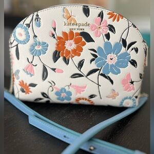 NWOT Kate Spade crossbody purse with three compartments